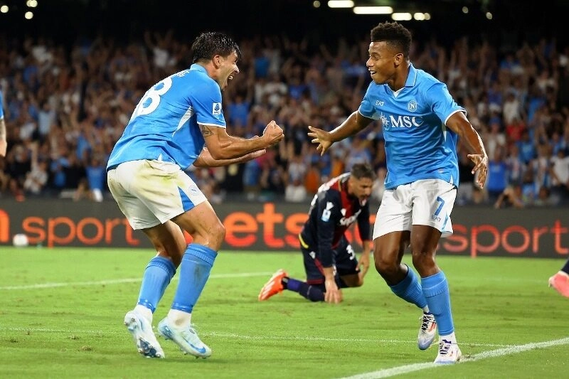Napoli vs Bologna